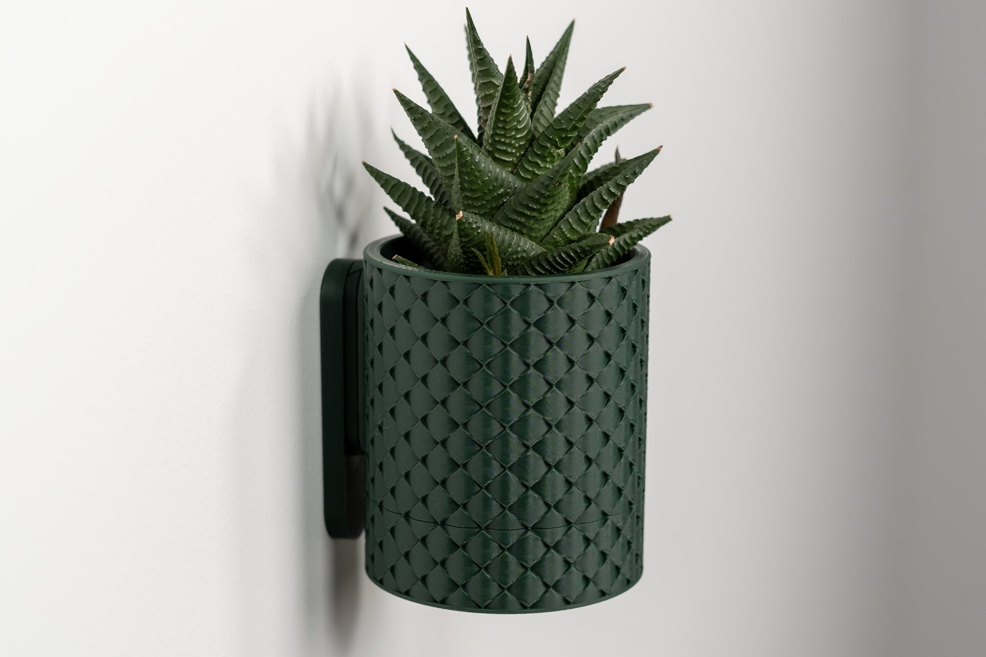 The Quilted - Wall Planter - Loffa Design